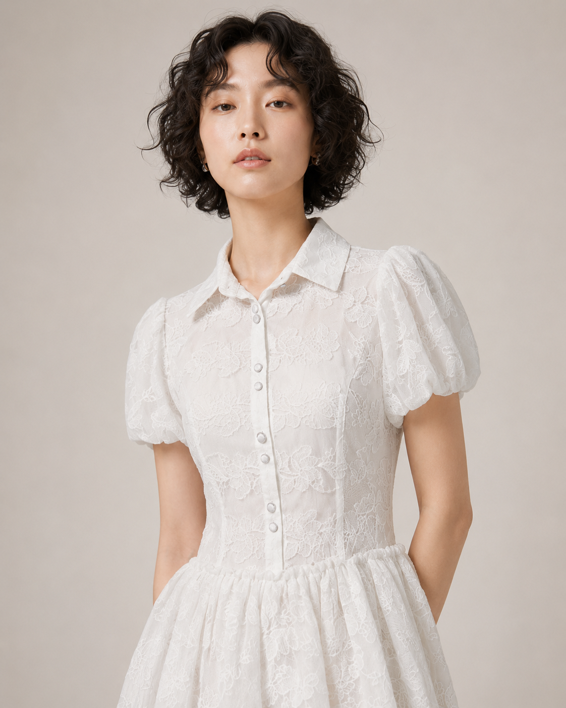 KARMA女士翻領水溶蕾絲連身裙