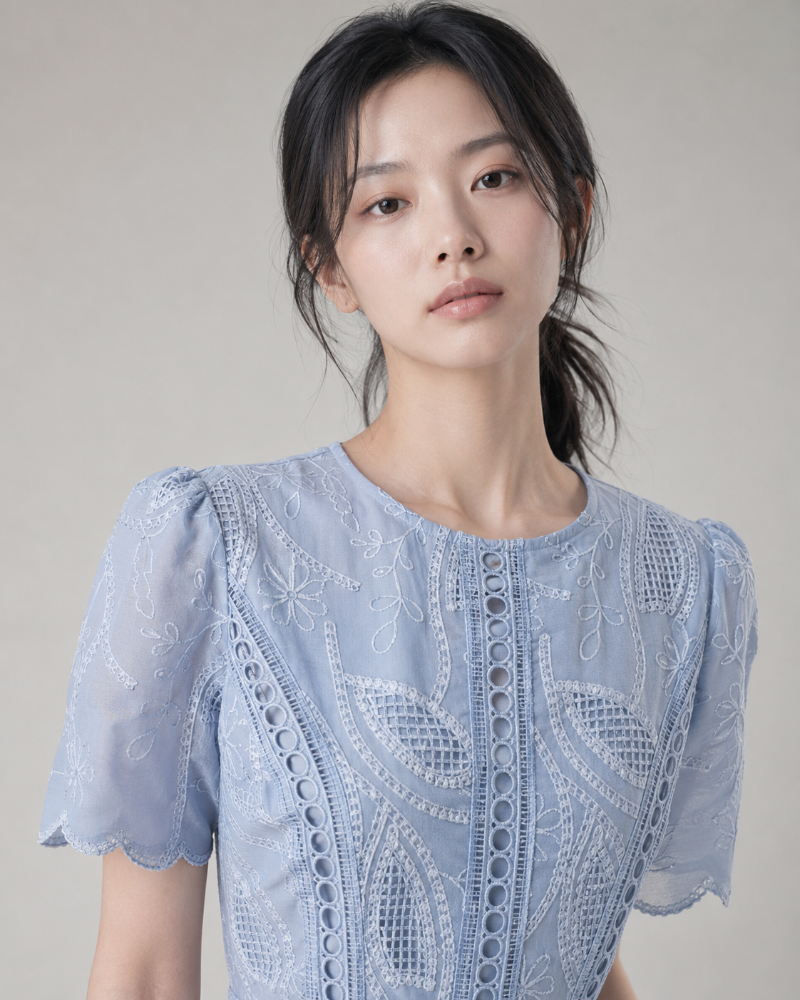 KARMA女士圓領鏤空刺繡裙-藍/粉